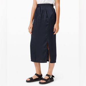 Lululemon glide away skirt